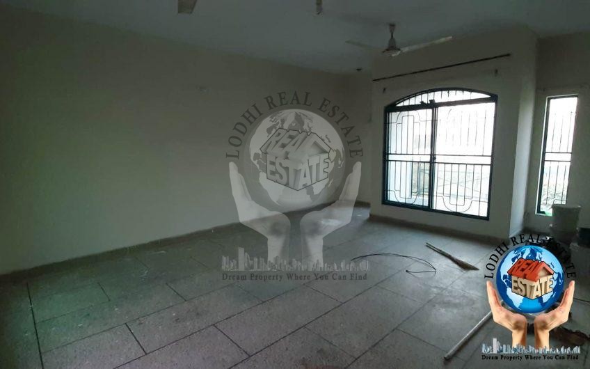 1 Kanal House Is Available In Reasonable Rent Only For Silent Office