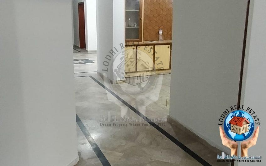 1 Kanal House Is Available In Reasonable Rent Only For Silent Office