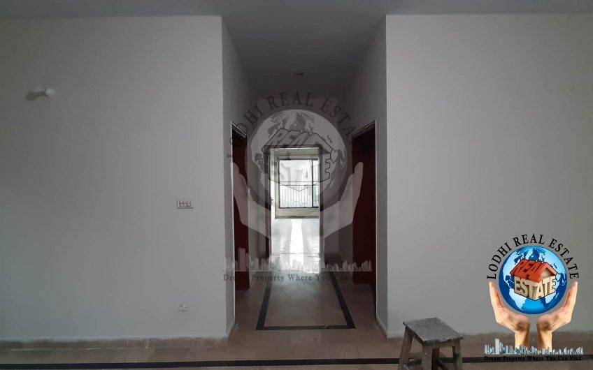 1 Kanal House Is Available In Reasonable Rent Only For Silent Office