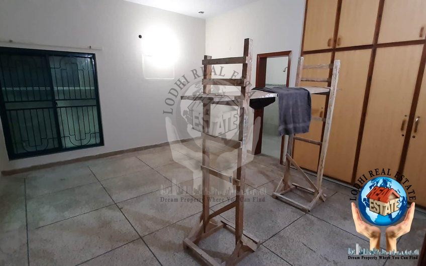 1 Kanal House Is Available In Reasonable Rent Only For Silent Office