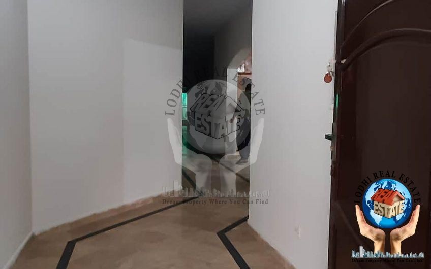 1 Kanal House Is Available In Reasonable Rent Only For Silent Office