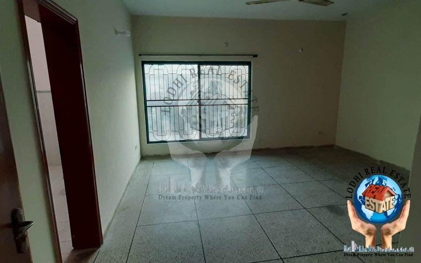 1 Kanal House Is Available In Reasonable Rent Only For Silent Office