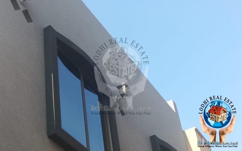 3 Marla Corner House Available For Sale In Good Condition