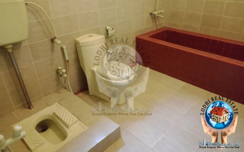 1 Kanal Upper Upper Portion Rent With 4 Bed Servant Quarter Near Emporium Mall Expo Center